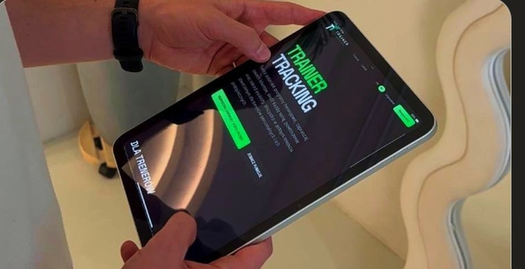 Aplikacja treningowa na tablecie